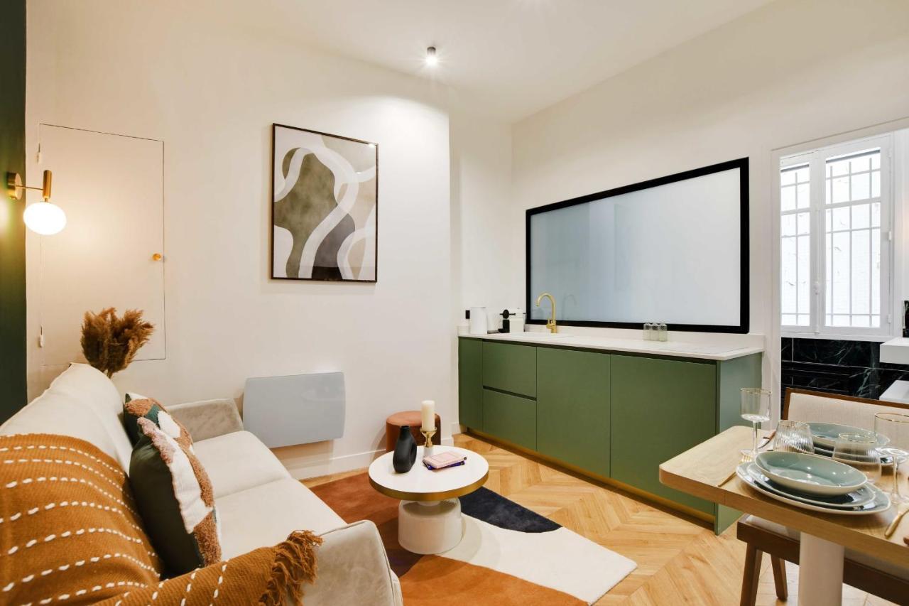 Chic Apartment - 1Br-4P - Facing The Louvre Párizs Kültér fotó